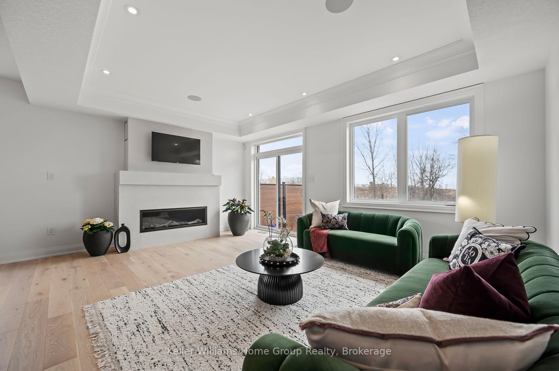 Photo 13 of 39 Halls Drive, Centre Wellington, Elora/Salem — HOMEH