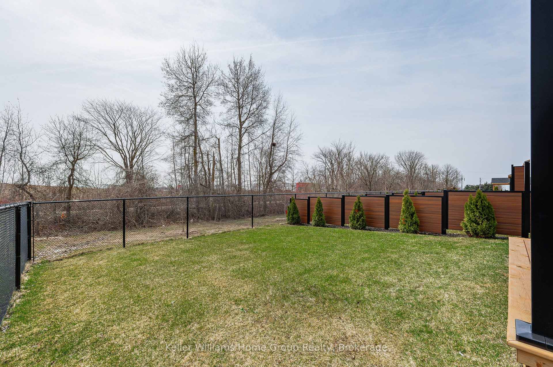 Photo 48 of 39 Halls Drive, Centre Wellington, Elora/Salem — HOMEH