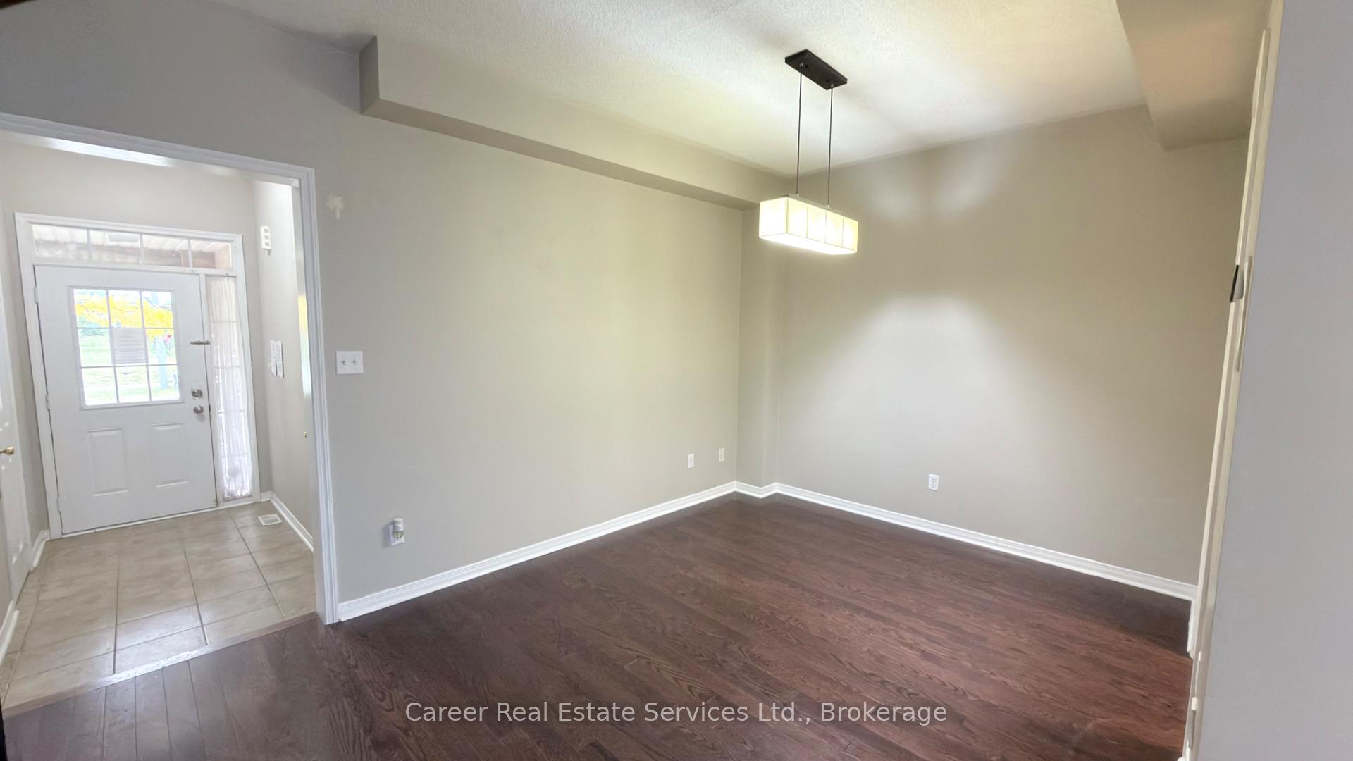 Photo 5 of 123 Silverwood Circle, Ajax, Central East — HOMEH