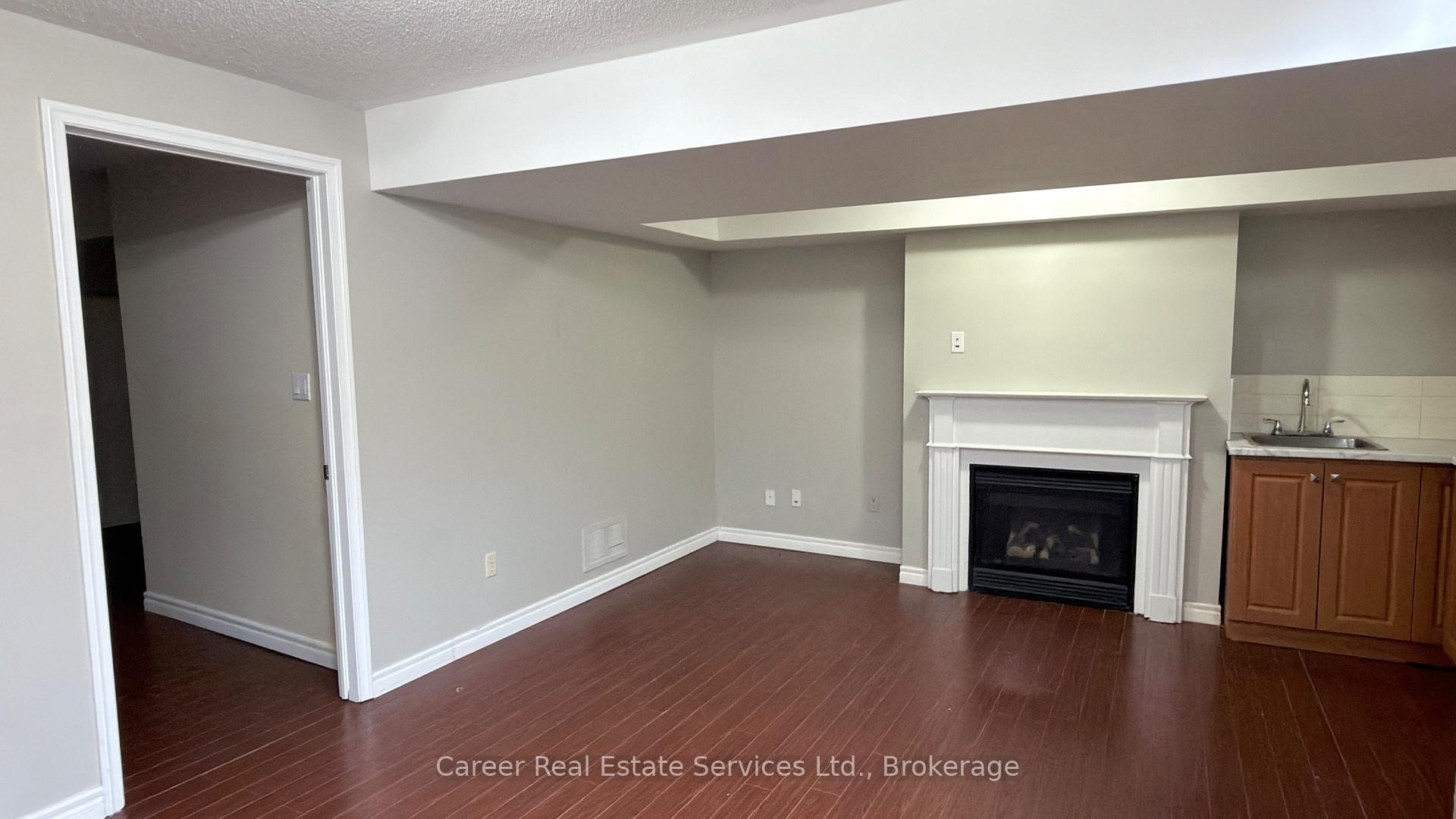 Photo 20 of 123 Silverwood Circle, Ajax, Central East — HOMEH