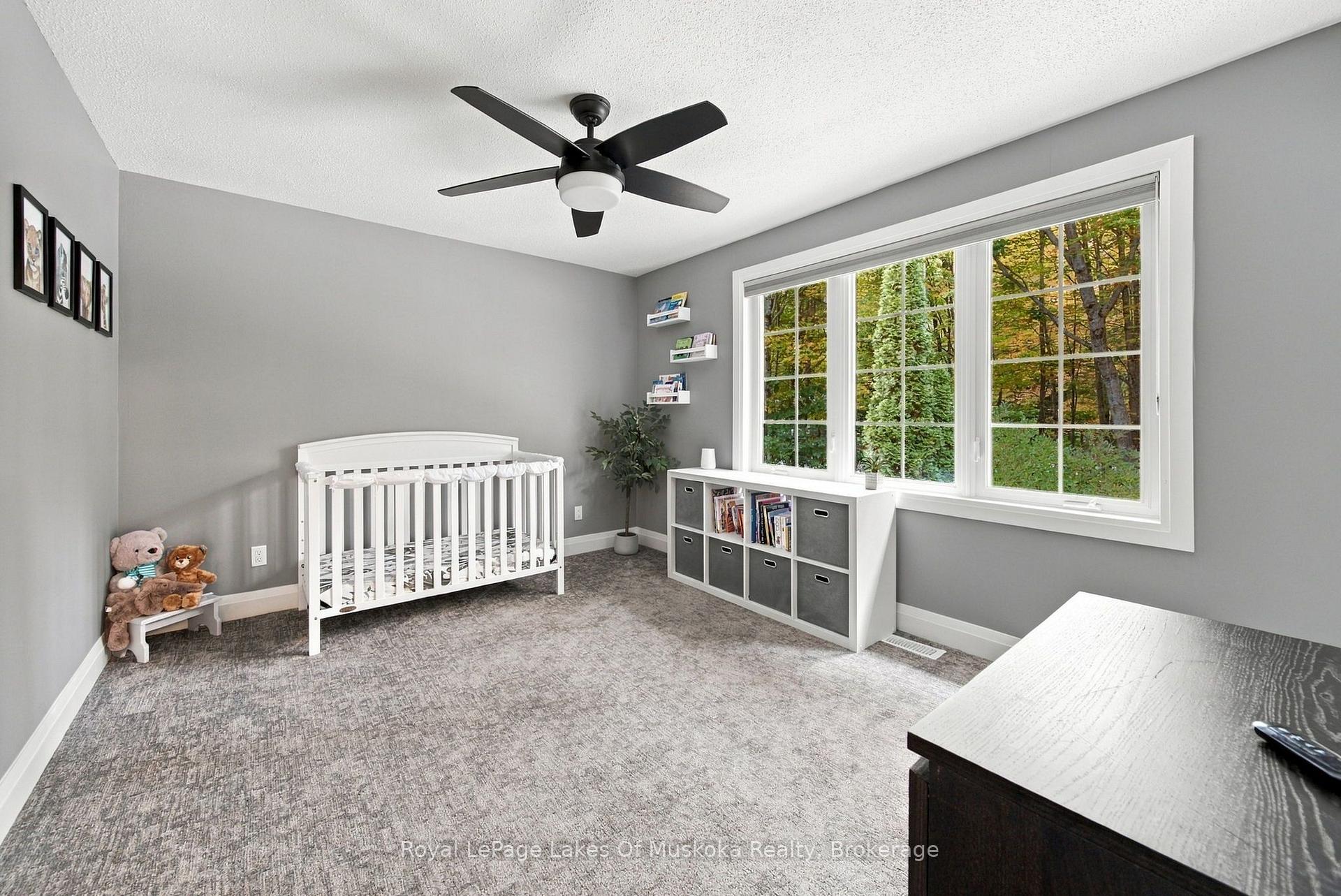 Photo 6 of 1002 Joseph Place, Gravenhurst, Morrison — HOMEH