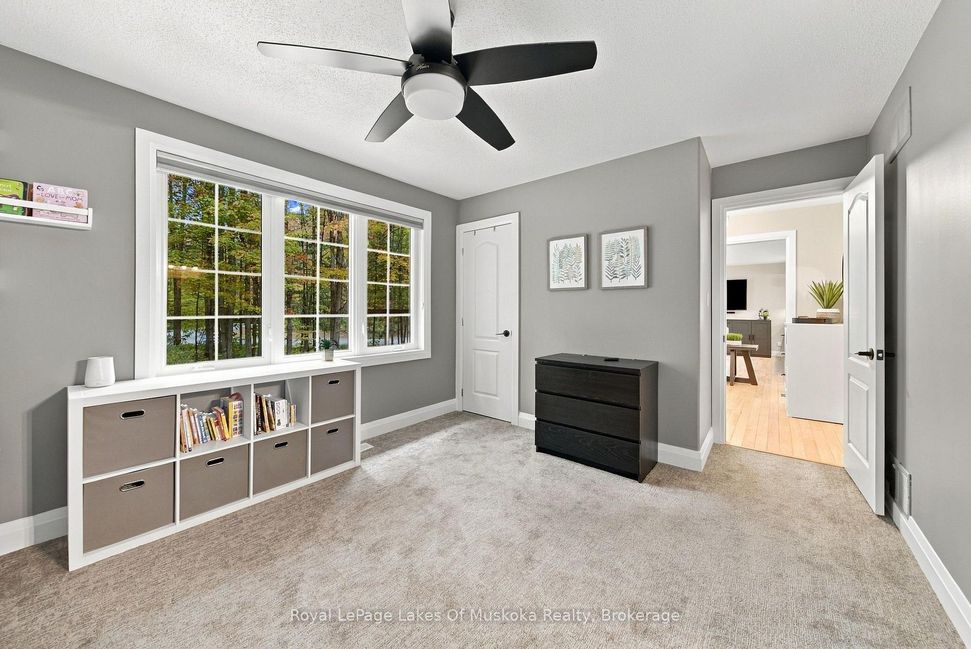 Photo 8 of 1002 Joseph Place, Gravenhurst, Morrison — HOMEH