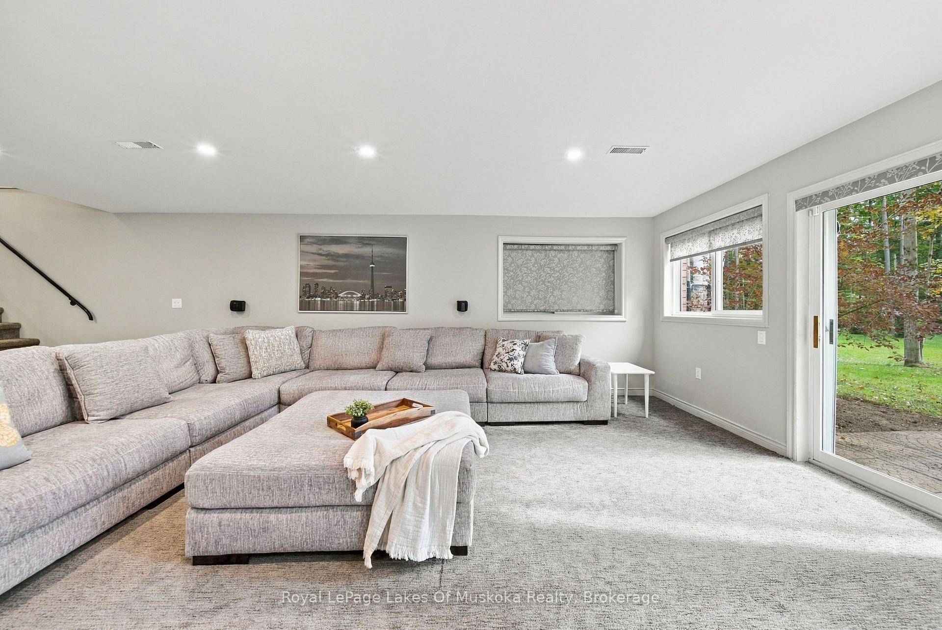 Photo 29 of 1002 Joseph Place, Gravenhurst, Morrison — HOMEH
