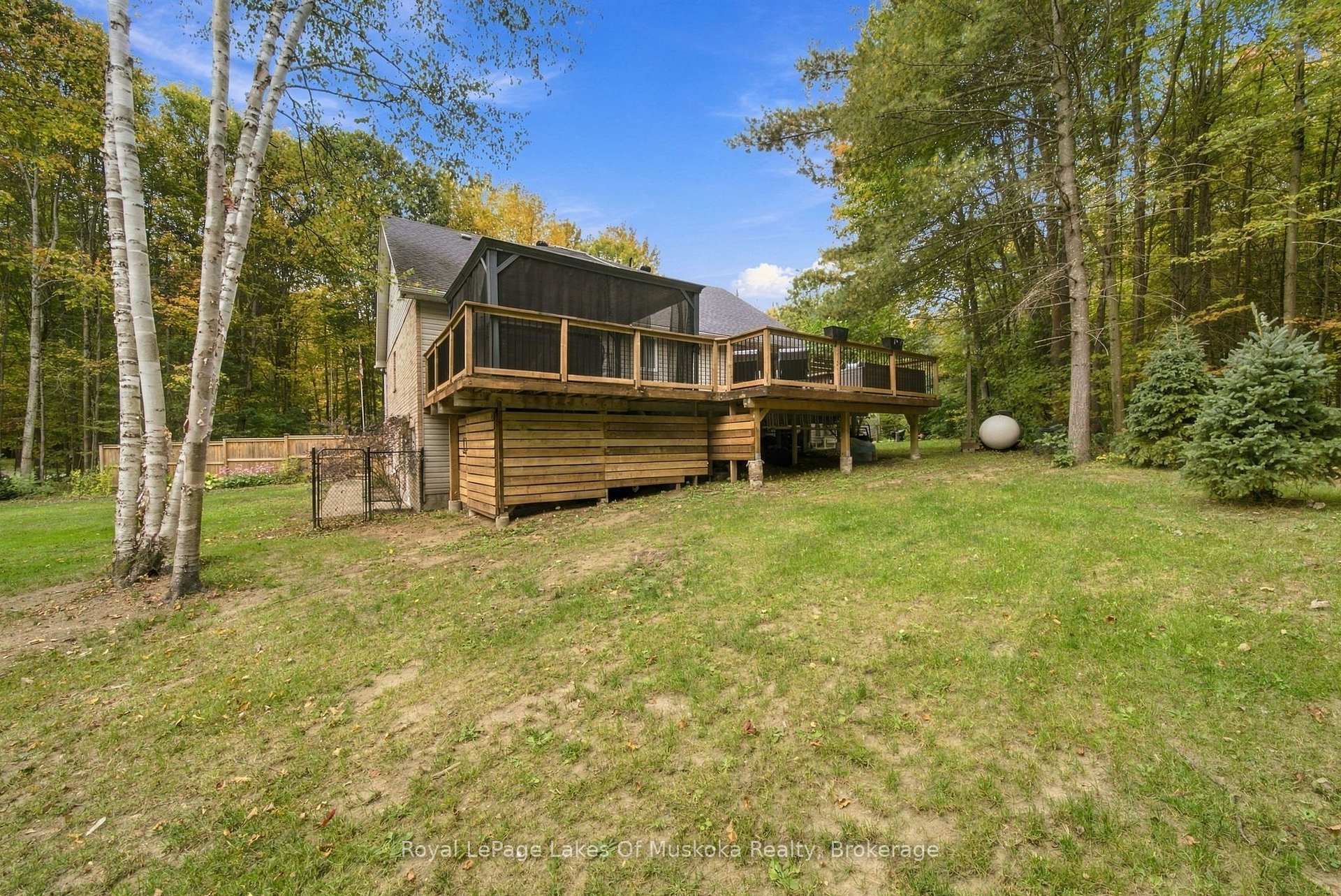 Photo 41 of 1002 Joseph Place, Gravenhurst, Morrison — HOMEH