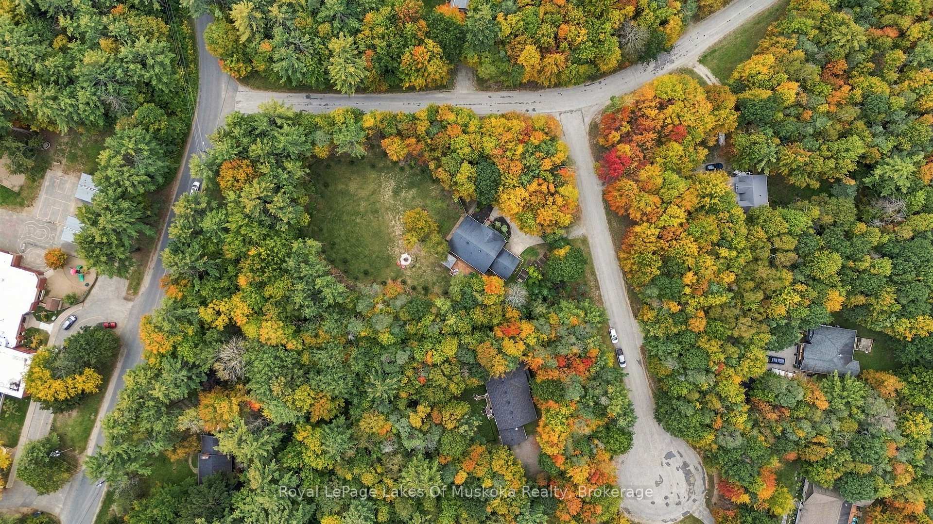 Photo 46 of 1002 Joseph Place, Gravenhurst, Morrison — HOMEH
