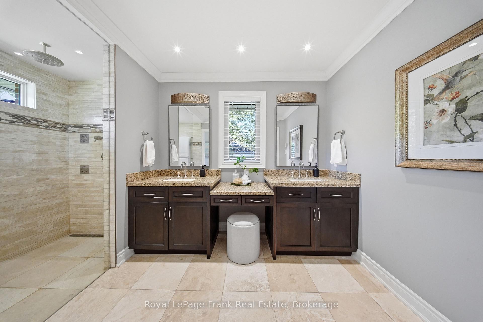 Photo 16 of 5 Craig Court, Clarington, Bowmanville — HOMEH