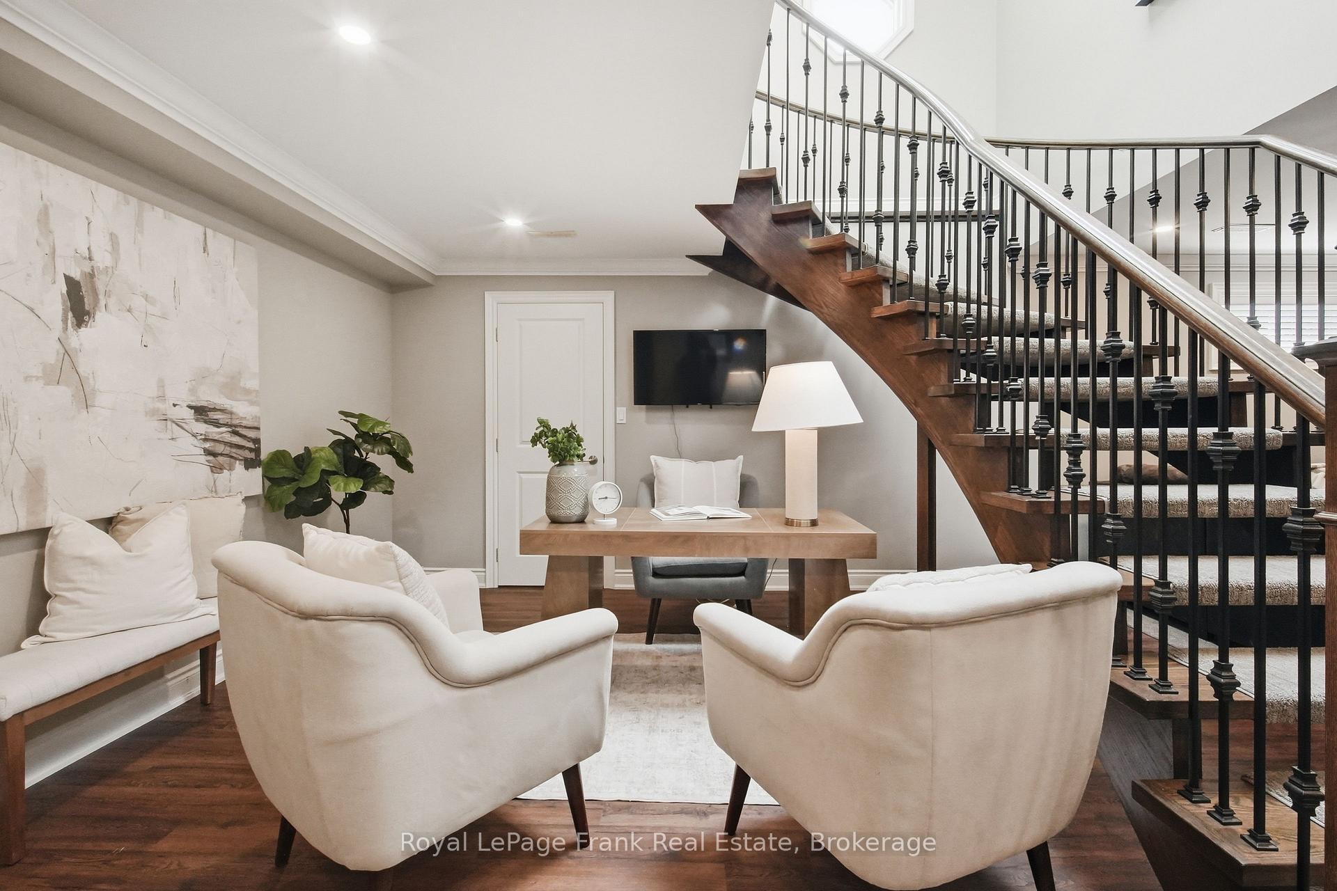 Photo 25 of 5 Craig Court, Clarington, Bowmanville — HOMEH
