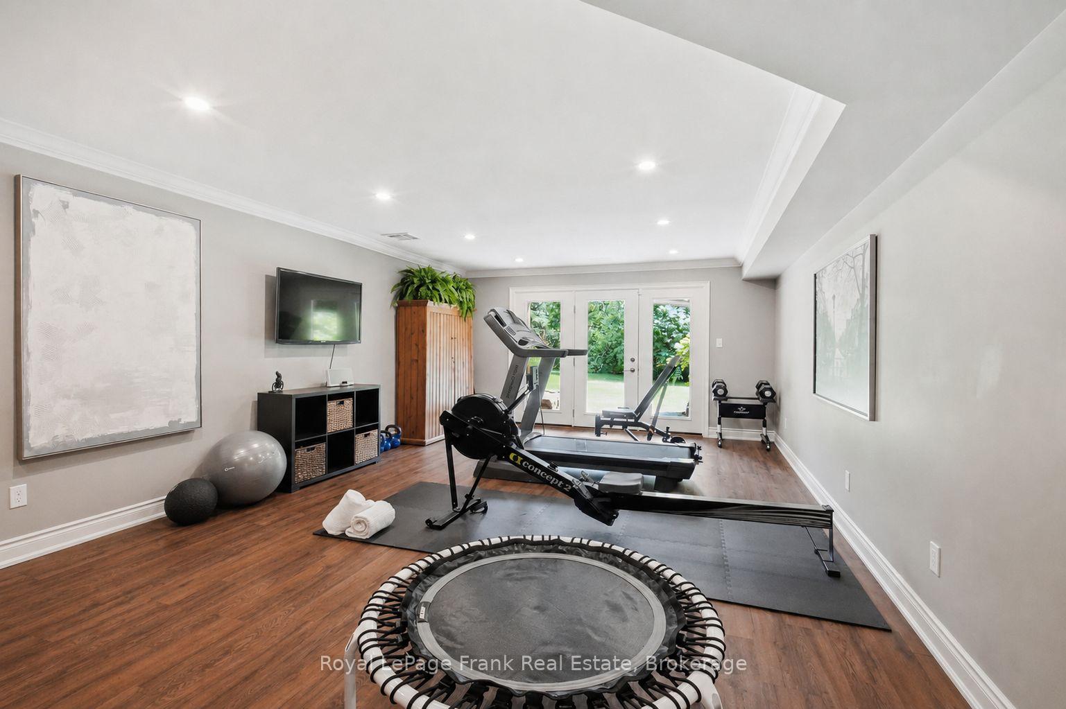 Photo 29 of 5 Craig Court, Clarington, Bowmanville — HOMEH