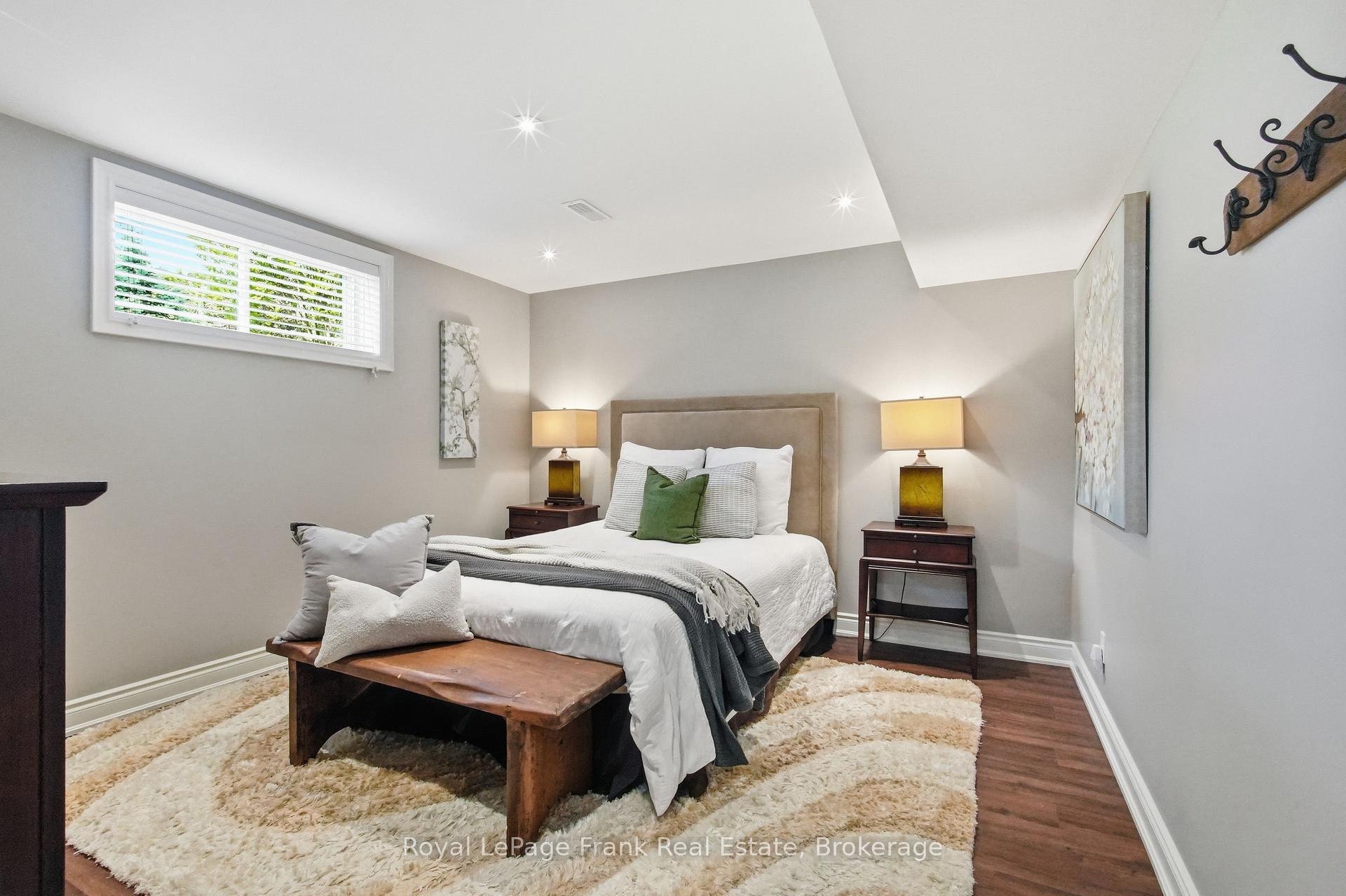 Photo 30 of 5 Craig Court, Clarington, Bowmanville — HOMEH