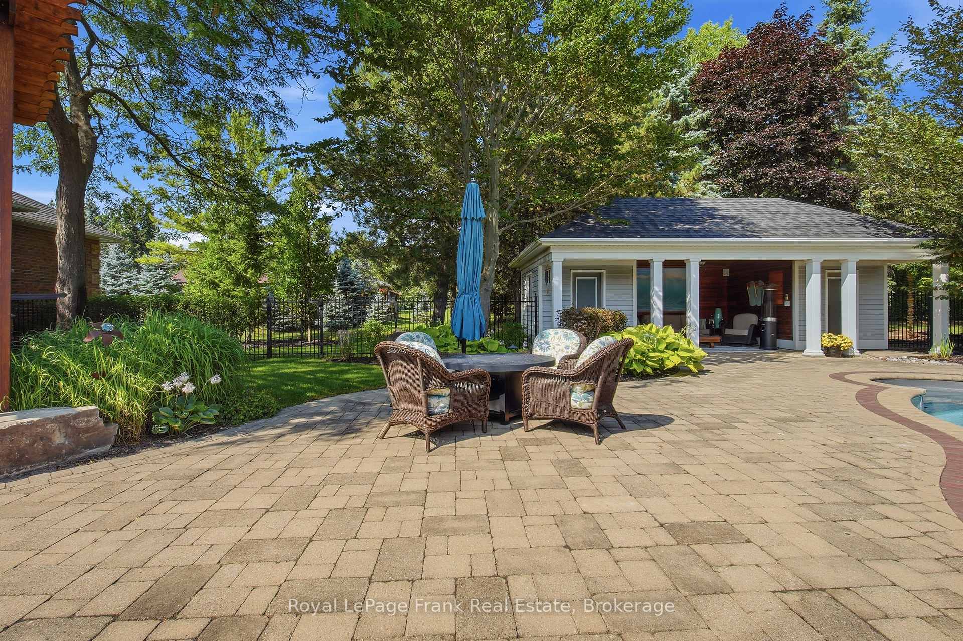 Photo 35 of 5 Craig Court, Clarington, Bowmanville — HOMEH