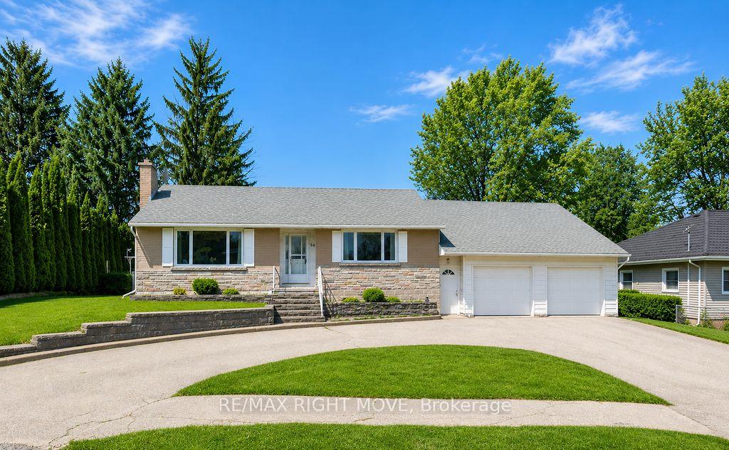 Photo 2 of 94 Fittons Road E, Orillia — HOMEH
