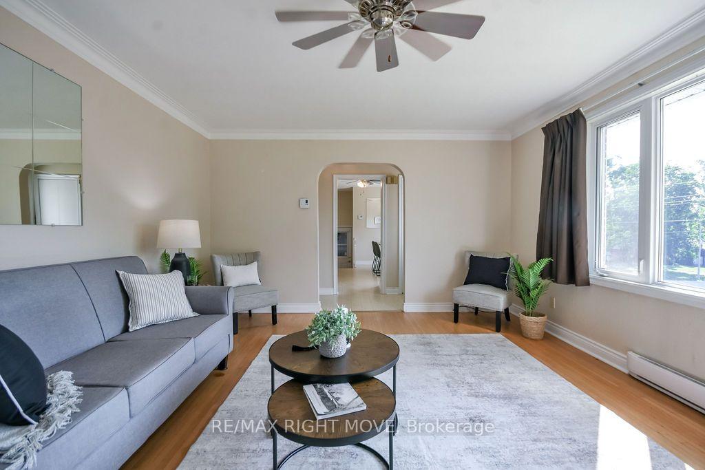 Photo 6 of 94 Fittons Road E, Orillia — HOMEH