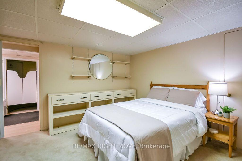 Photo 38 of 94 Fittons Road E, Orillia — HOMEH
