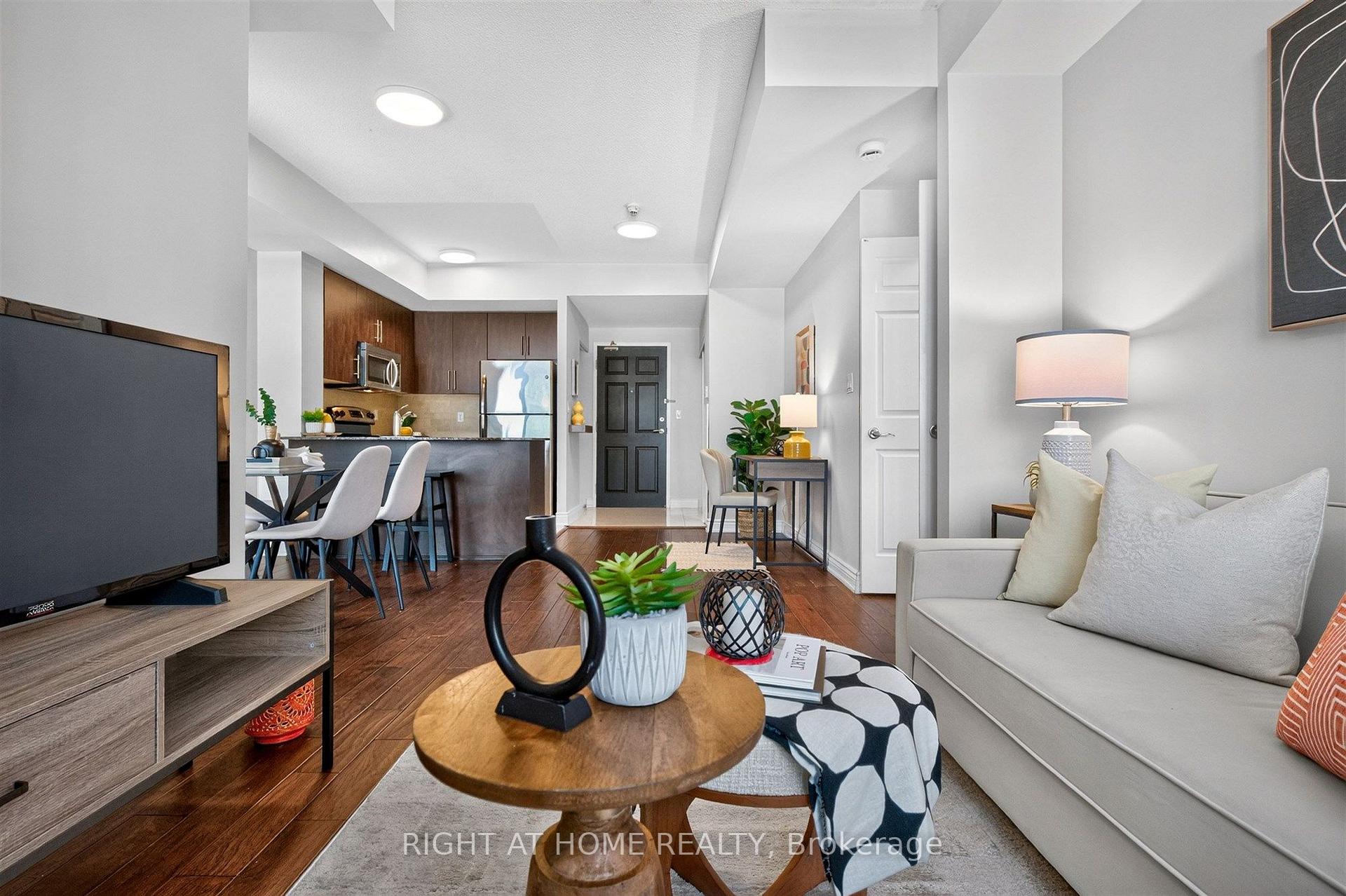 Photo 19 of Unit 504, 650 Mount Pleasant Road, Toronto, Mount Pleasant West — HOMEH