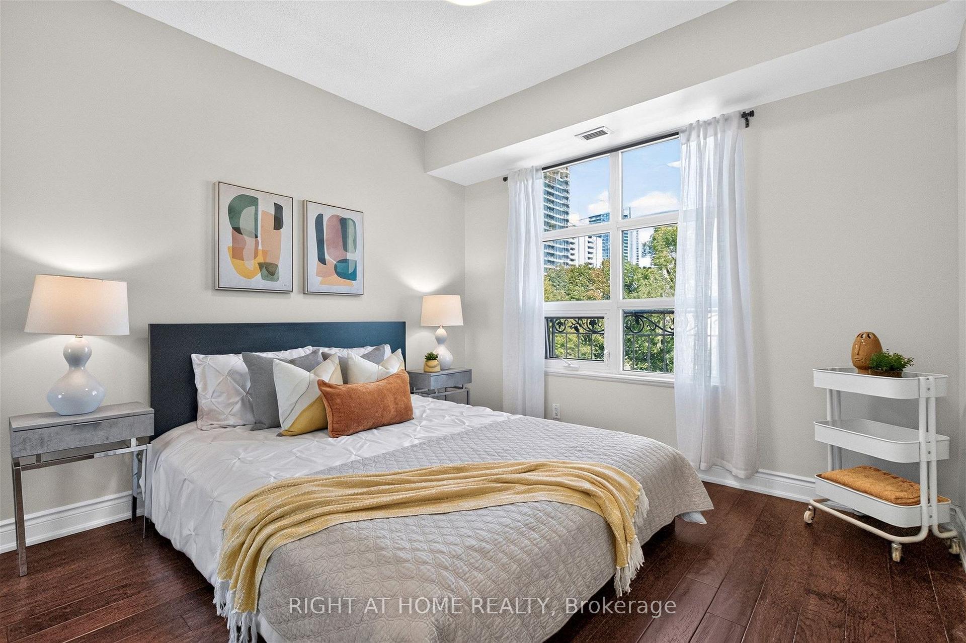 Photo 22 of Unit 504, 650 Mount Pleasant Road, Toronto, Mount Pleasant West — HOMEH