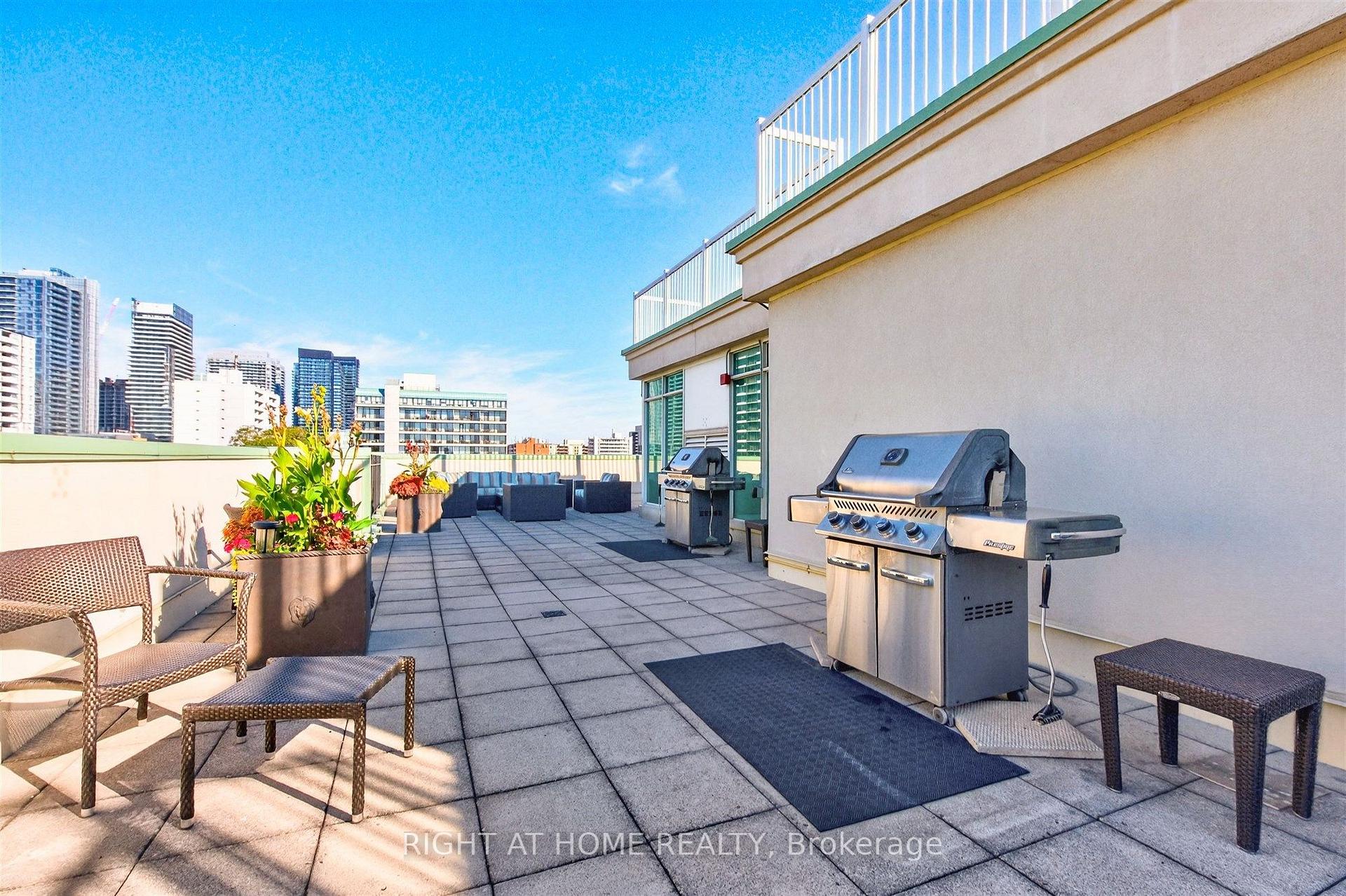 Photo 32 of Unit 504, 650 Mount Pleasant Road, Toronto, Mount Pleasant West — HOMEH