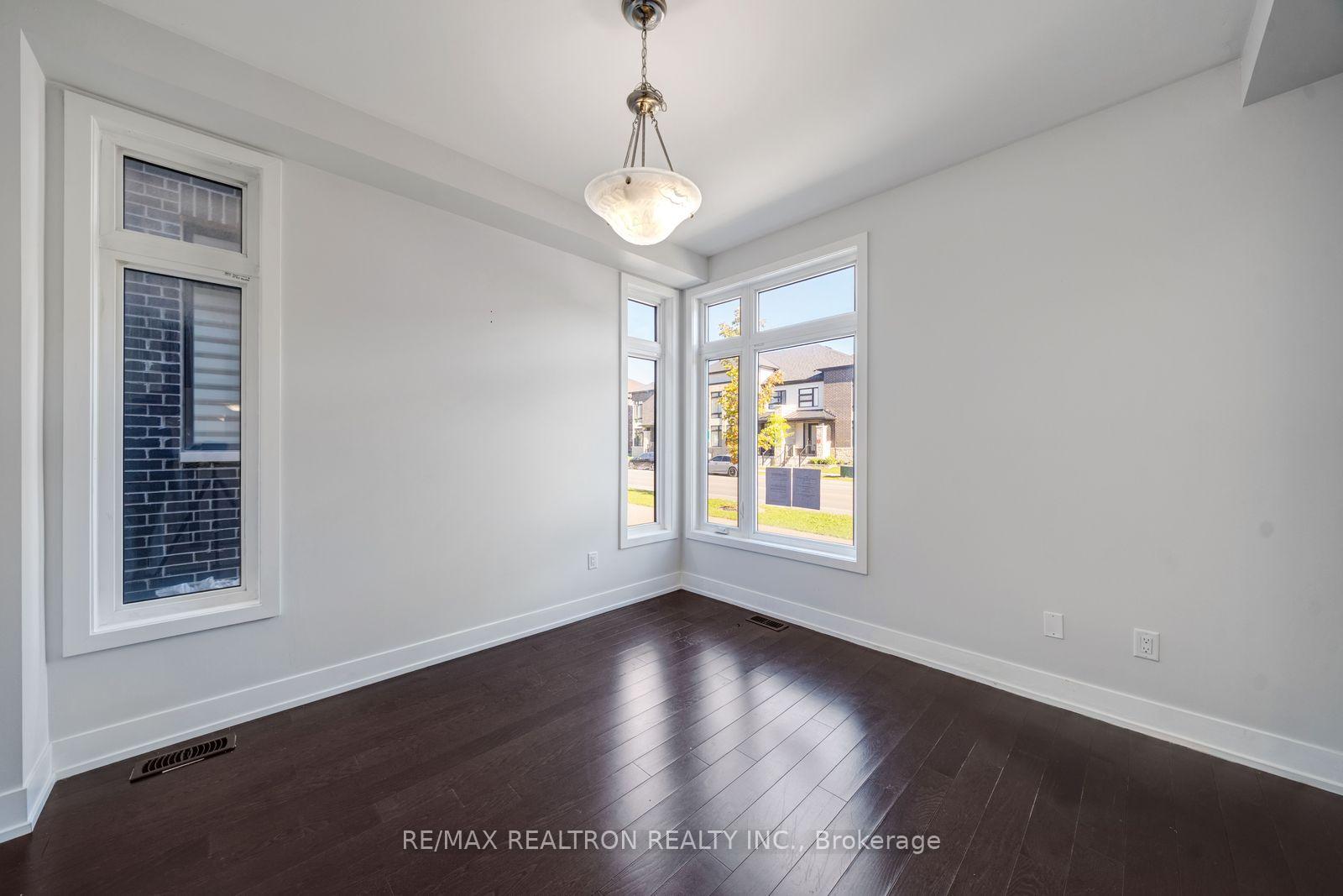 Photo 7 of 208 Coronation Road, Whitby, Rural Whitby — HOMEH