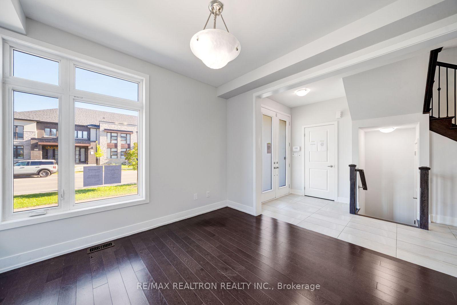 Photo 8 of 208 Coronation Road, Whitby, Rural Whitby — HOMEH