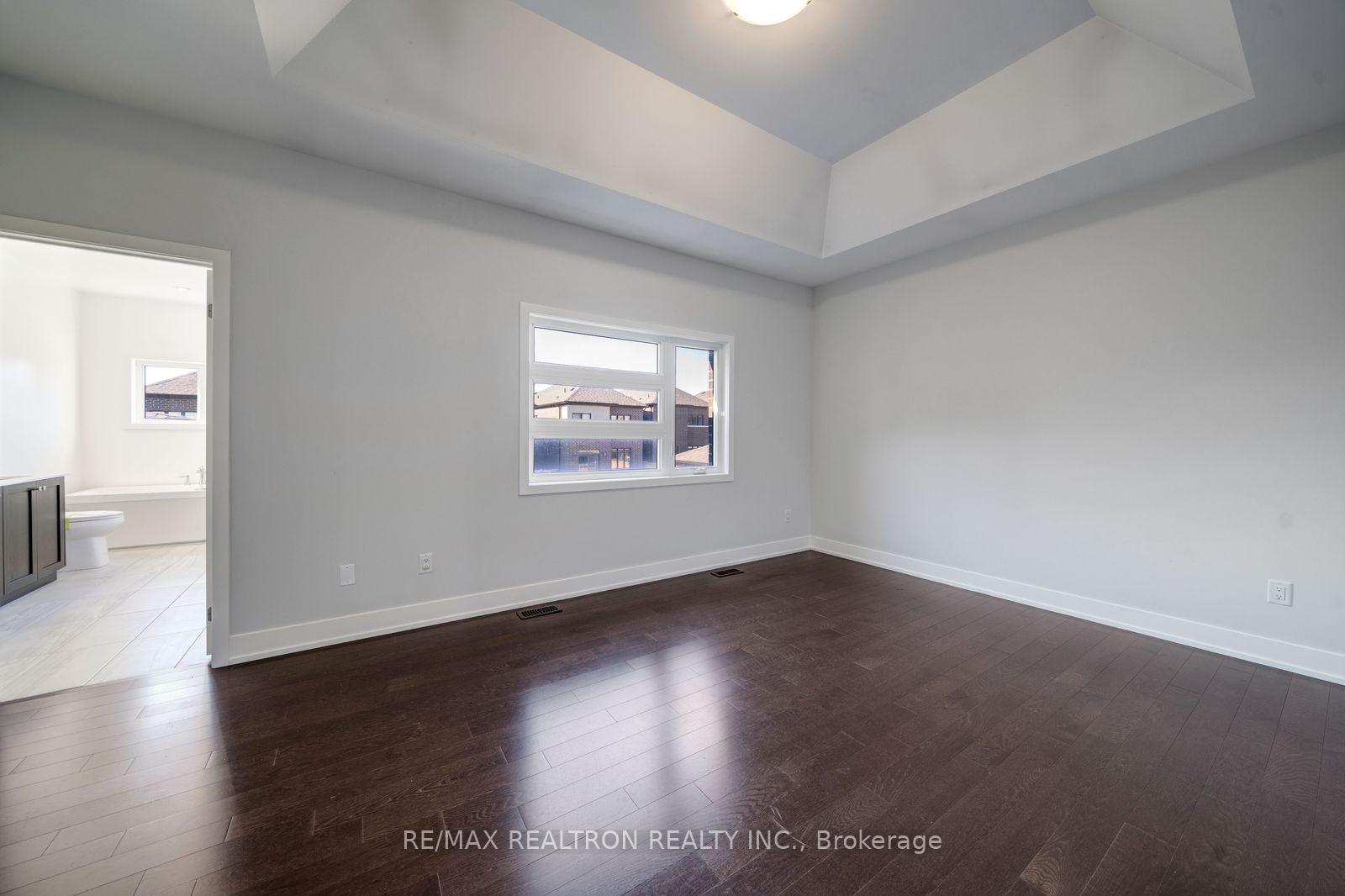 Photo 26 of 208 Coronation Road, Whitby, Rural Whitby — HOMEH