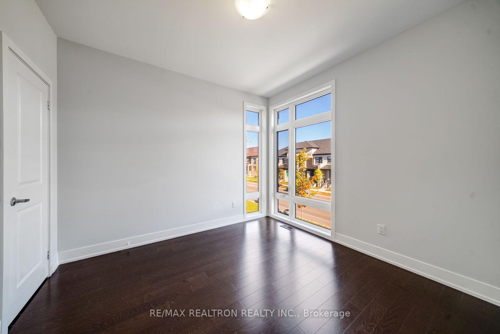 Photo 37 of 208 Coronation Road, Whitby, Rural Whitby — HOMEH