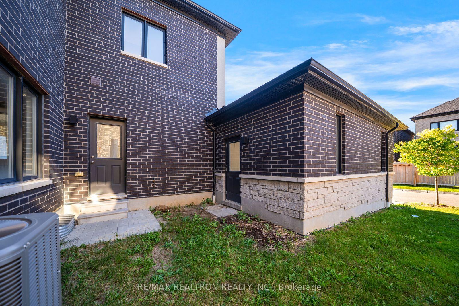 Photo 49 of 208 Coronation Road, Whitby, Rural Whitby — HOMEH