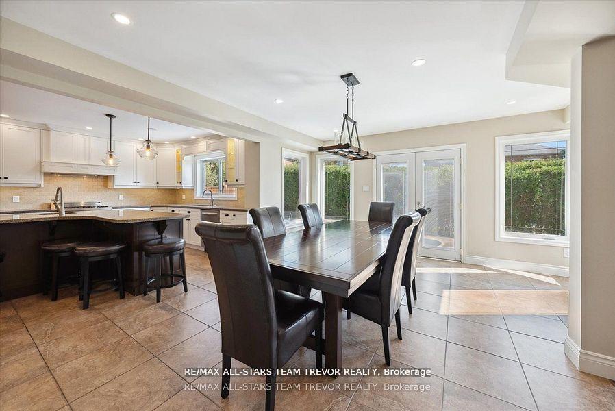 Photo 5 of 23 Litner Crescent, Georgina, Keswick North — HOMEH