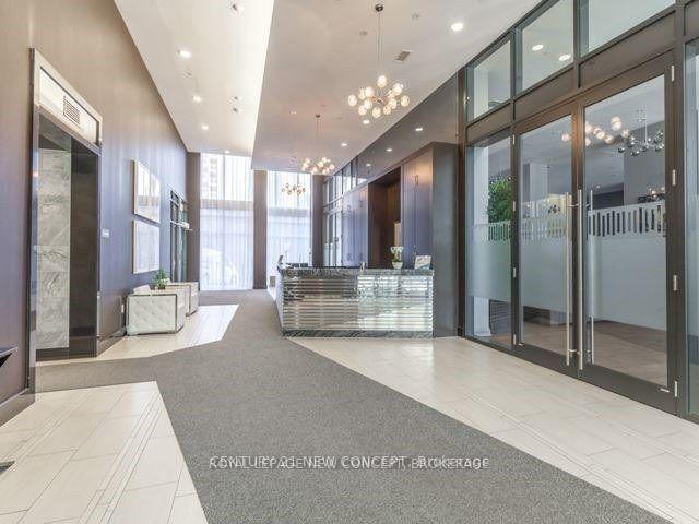 Photo 2 of Unit 711, 400 Adelaide Street E, Toronto, Moss Park — HOMEH