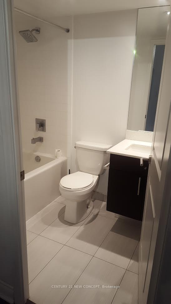 Photo 9 of Unit 711, 400 Adelaide Street E, Toronto, Moss Park — HOMEH