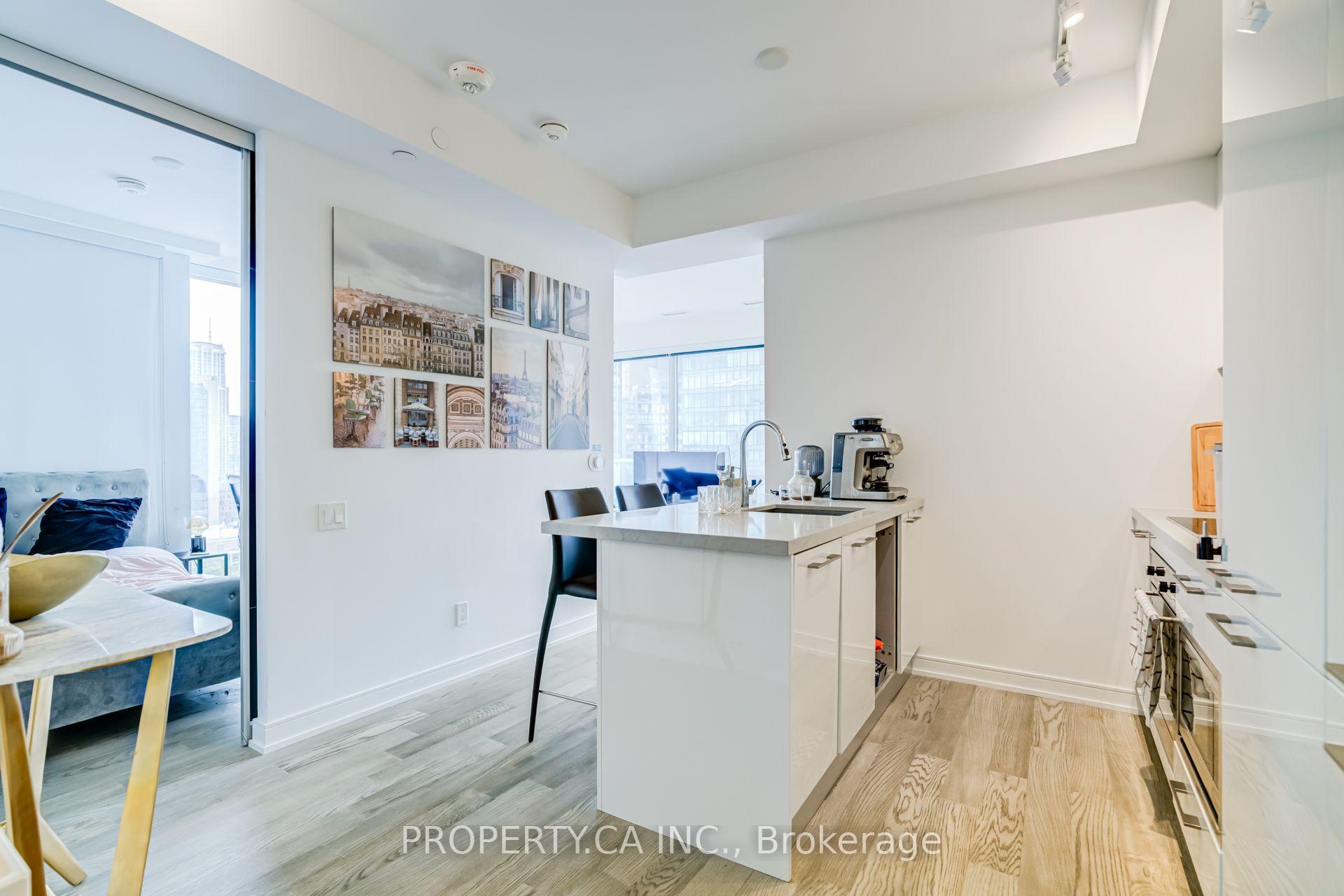 Photo 21 of Unit 1709, 3 Gloucester Street, Toronto, Church-Yonge Corridor — HOMEH