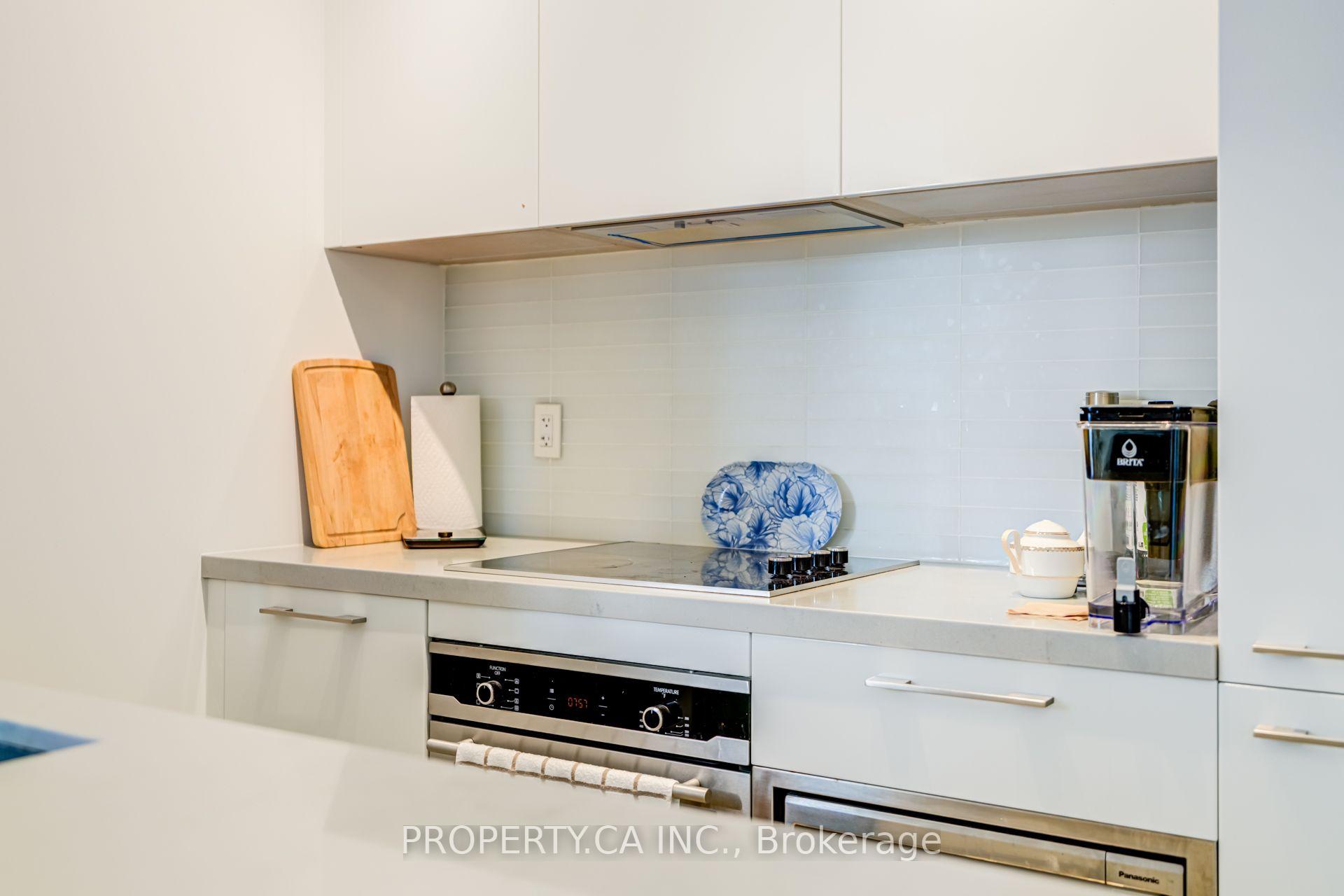 Photo 23 of Unit 1709, 3 Gloucester Street, Toronto, Church-Yonge Corridor — HOMEH