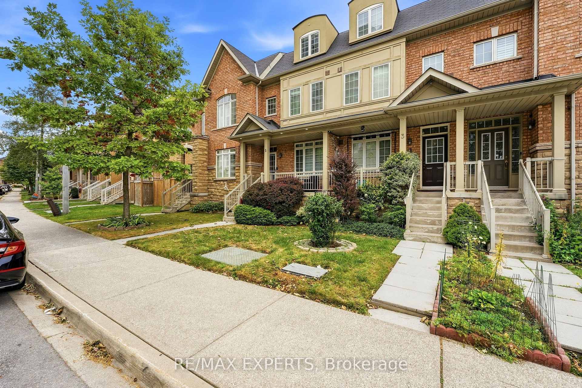 Photo of 5 Parrotta Drive