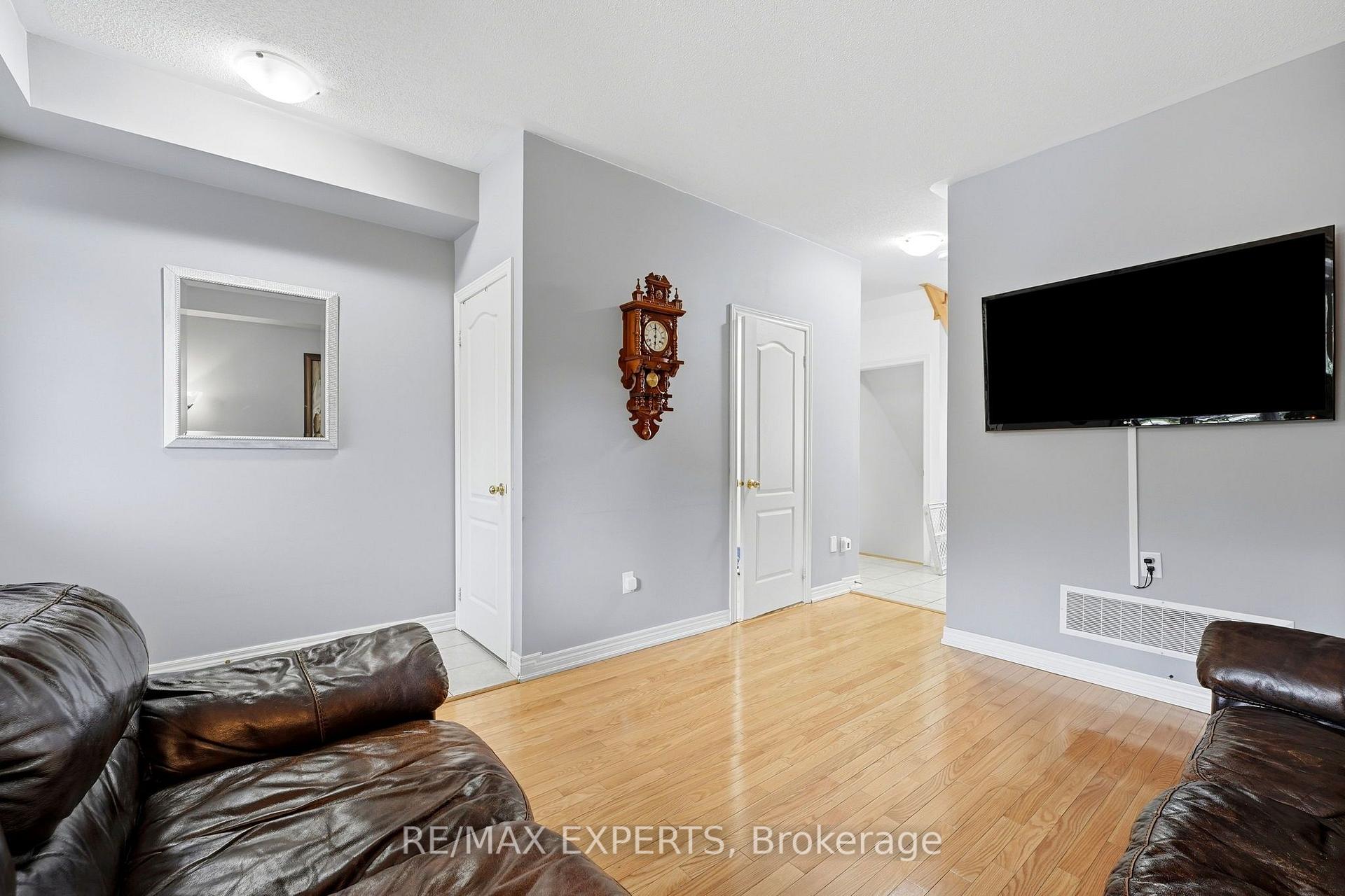 Photo 7 of 5 Parrotta Drive, North York, Humberlea-Pelmo Park — HOMEH