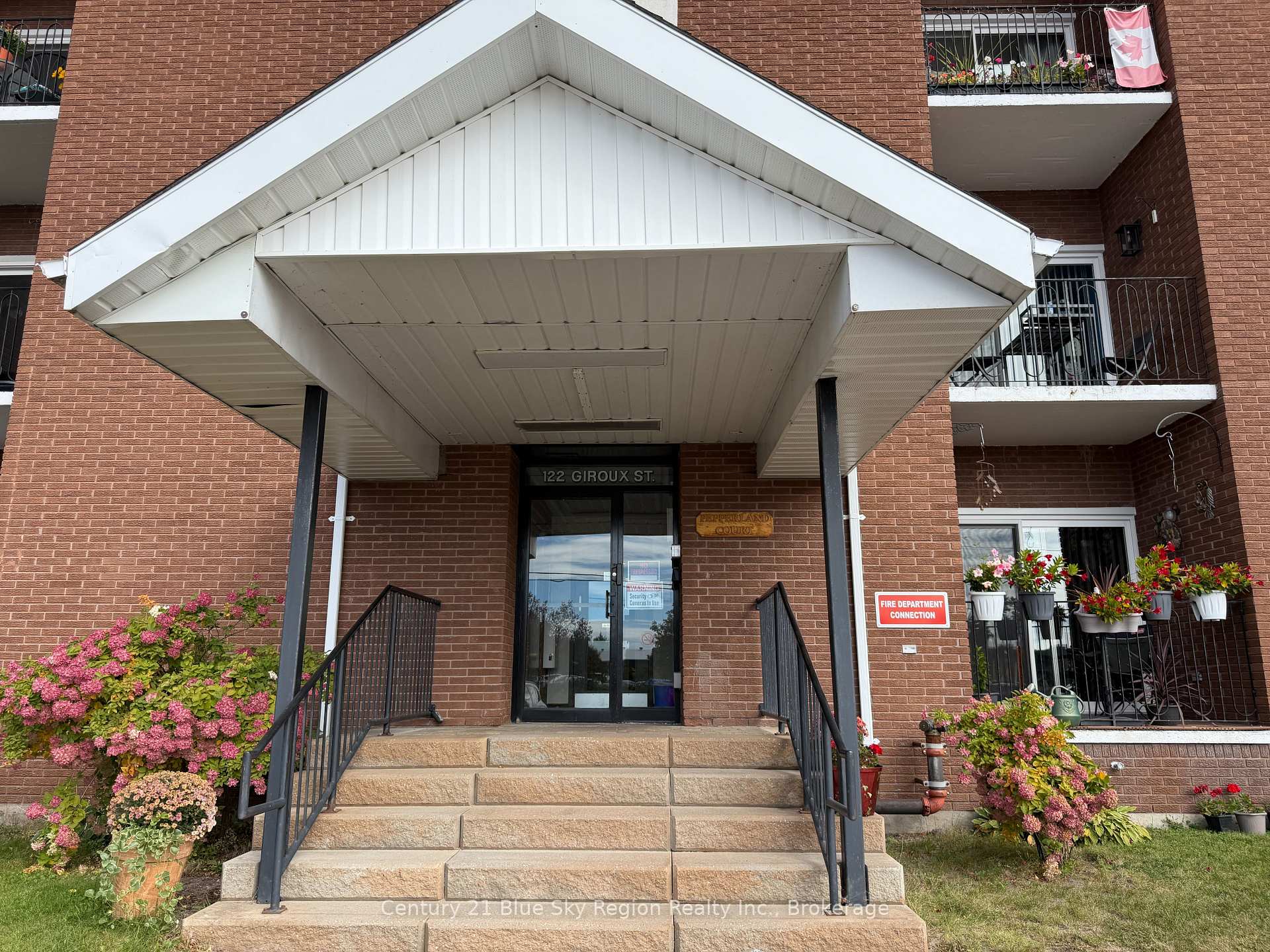 Photo 6 of Unit 401, 122 Giroux Street, North Bay, Widdifield — HOMEH