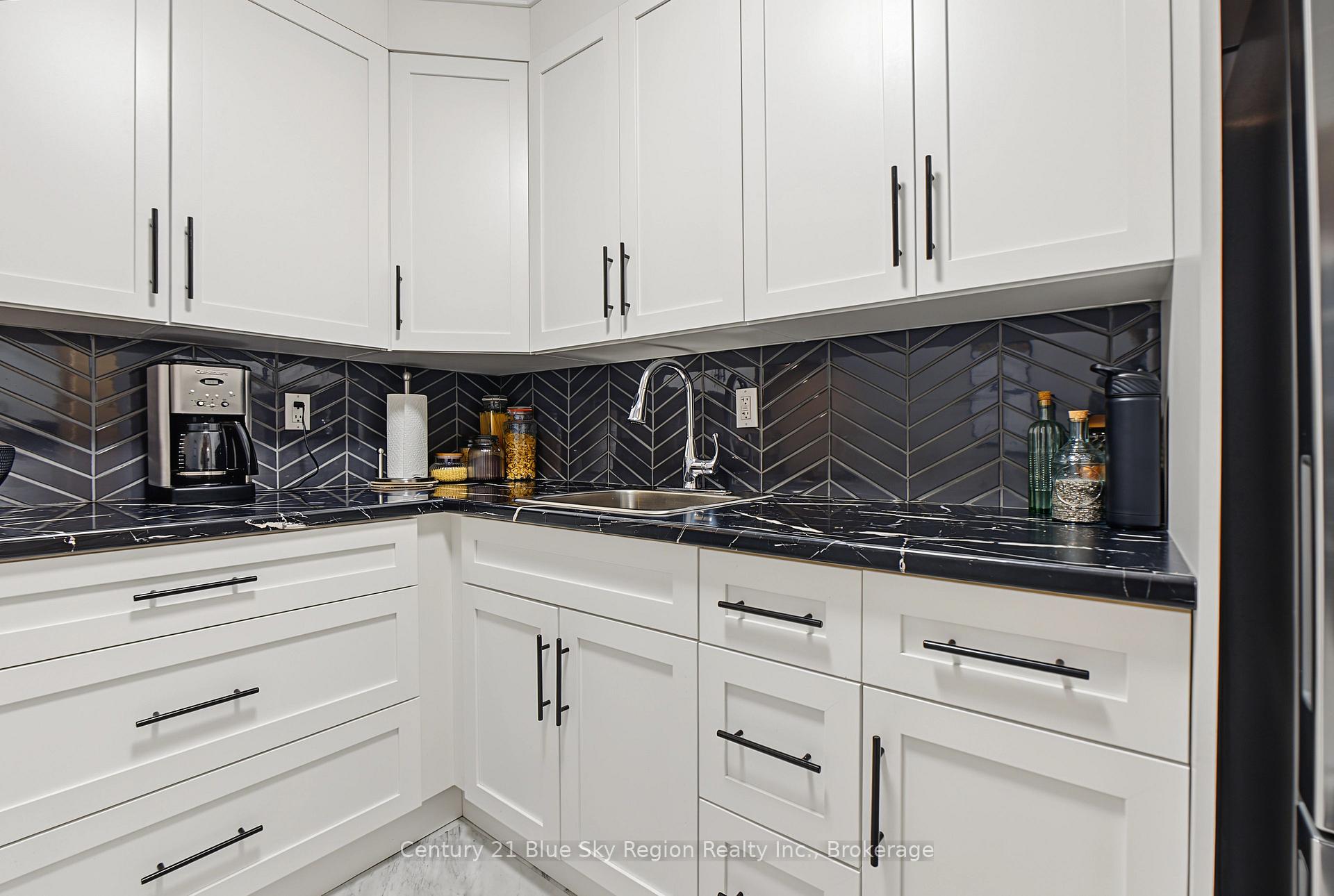 Photo 16 of Unit 401, 122 Giroux Street, North Bay, Widdifield — HOMEH