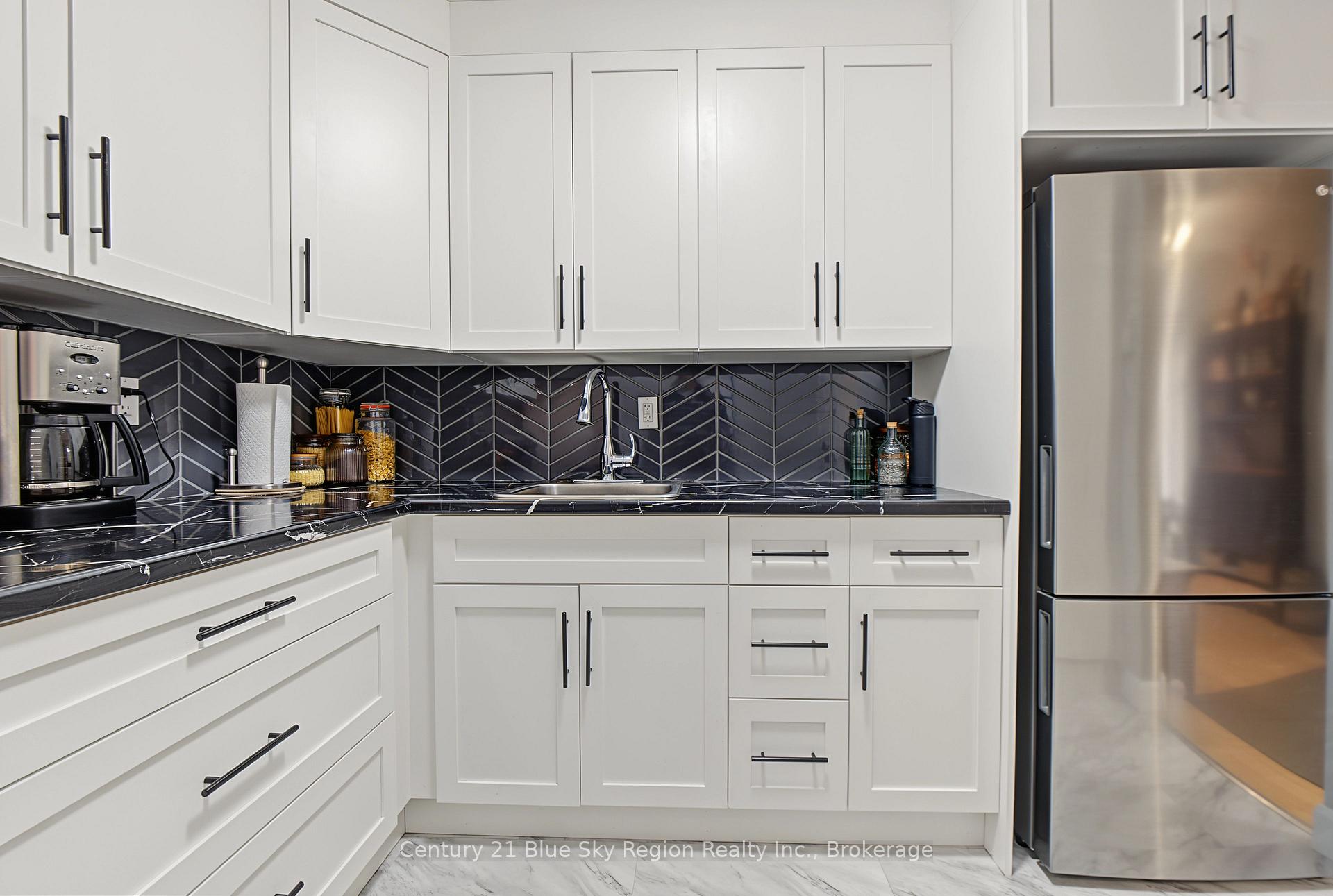 Photo 19 of Unit 401, 122 Giroux Street, North Bay, Widdifield — HOMEH