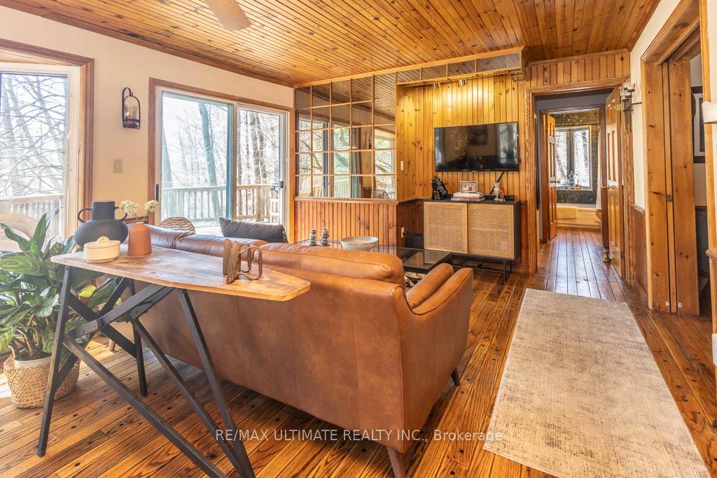 Photo 11 of 63 Sumac Lane, Scugog, Rural Scugog — HOMEH