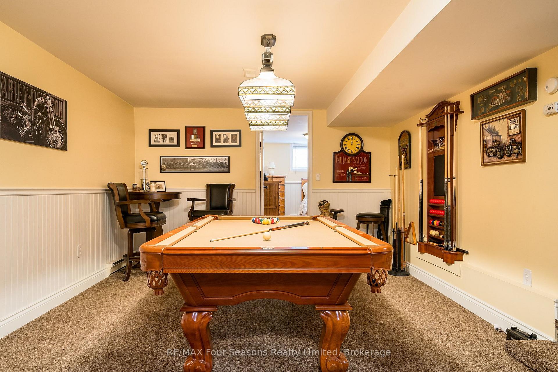 Photo 26 of 16 Carmichael Crescent, Collingwood — HOMEH