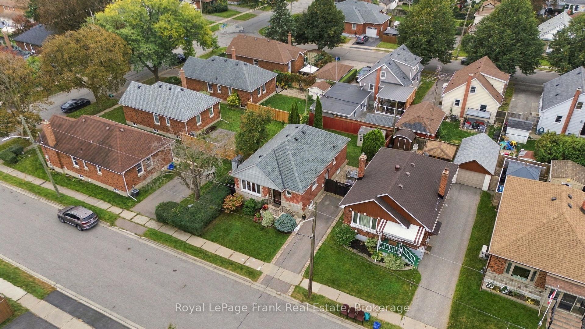 Photo 37 of 379 Arthur Street, Oshawa, Central — HOMEH