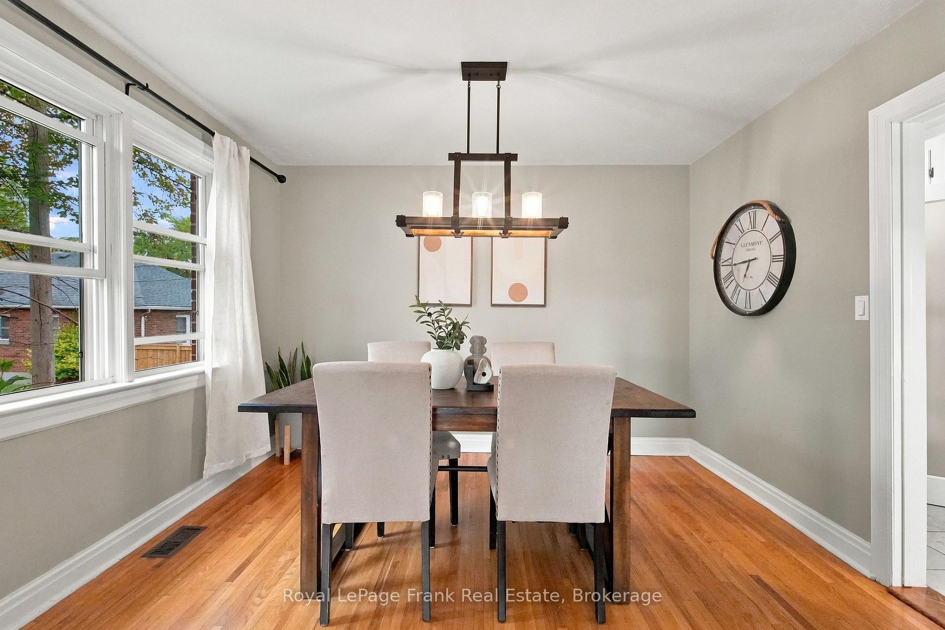 Photo 13 of 379 Arthur Street, Oshawa, Central — HOMEH