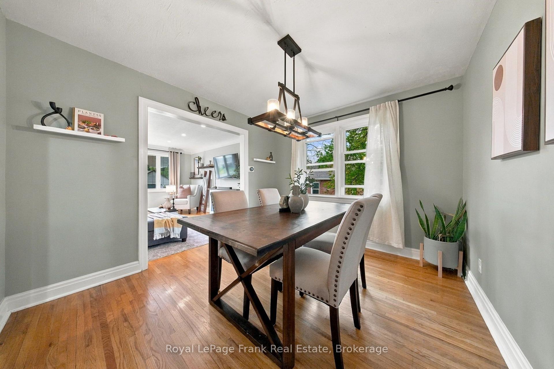 Photo 14 of 379 Arthur Street, Oshawa, Central — HOMEH