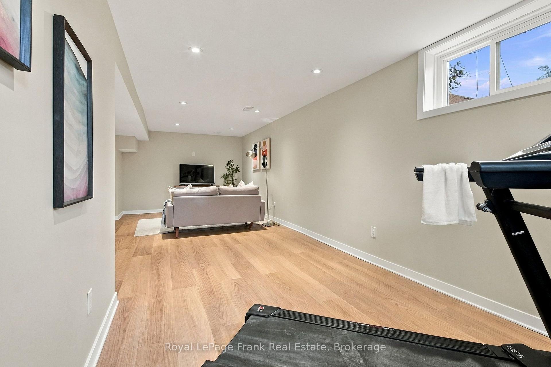 Photo 26 of 379 Arthur Street, Oshawa, Central — HOMEH