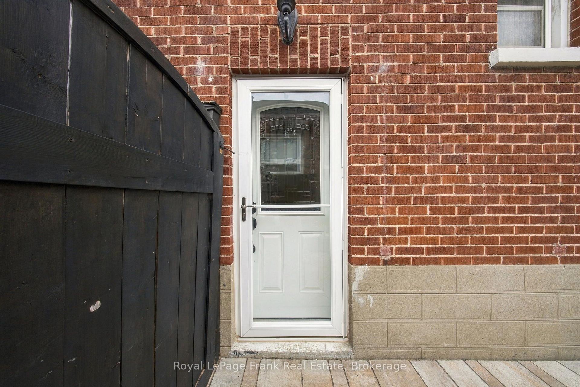 Photo 29 of 379 Arthur Street, Oshawa, Central — HOMEH