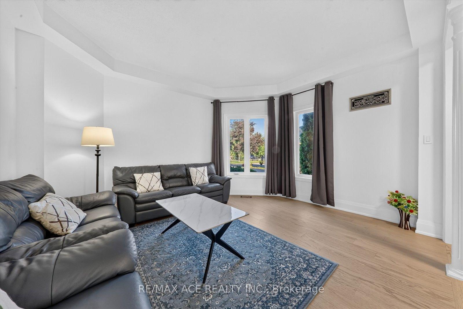 Photo 8 of 1446 Sandhurst Crescent, Pickering, Highbush — HOMEH