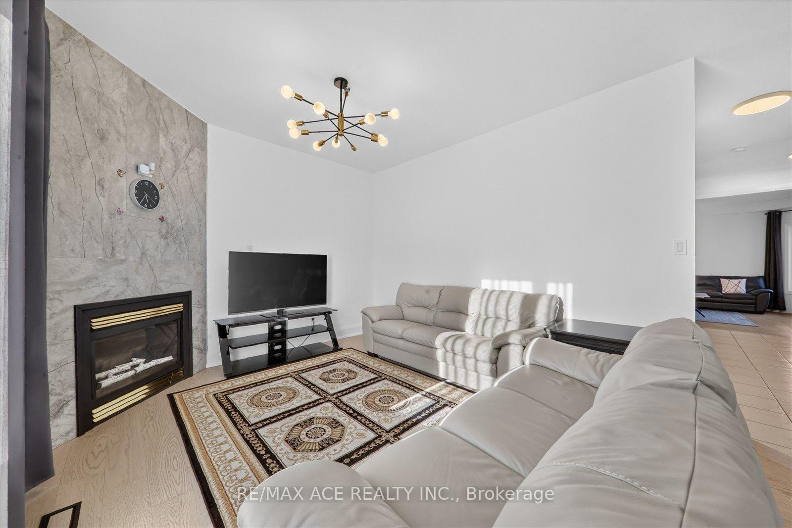 Photo 14 of 1446 Sandhurst Crescent, Pickering, Highbush — HOMEH