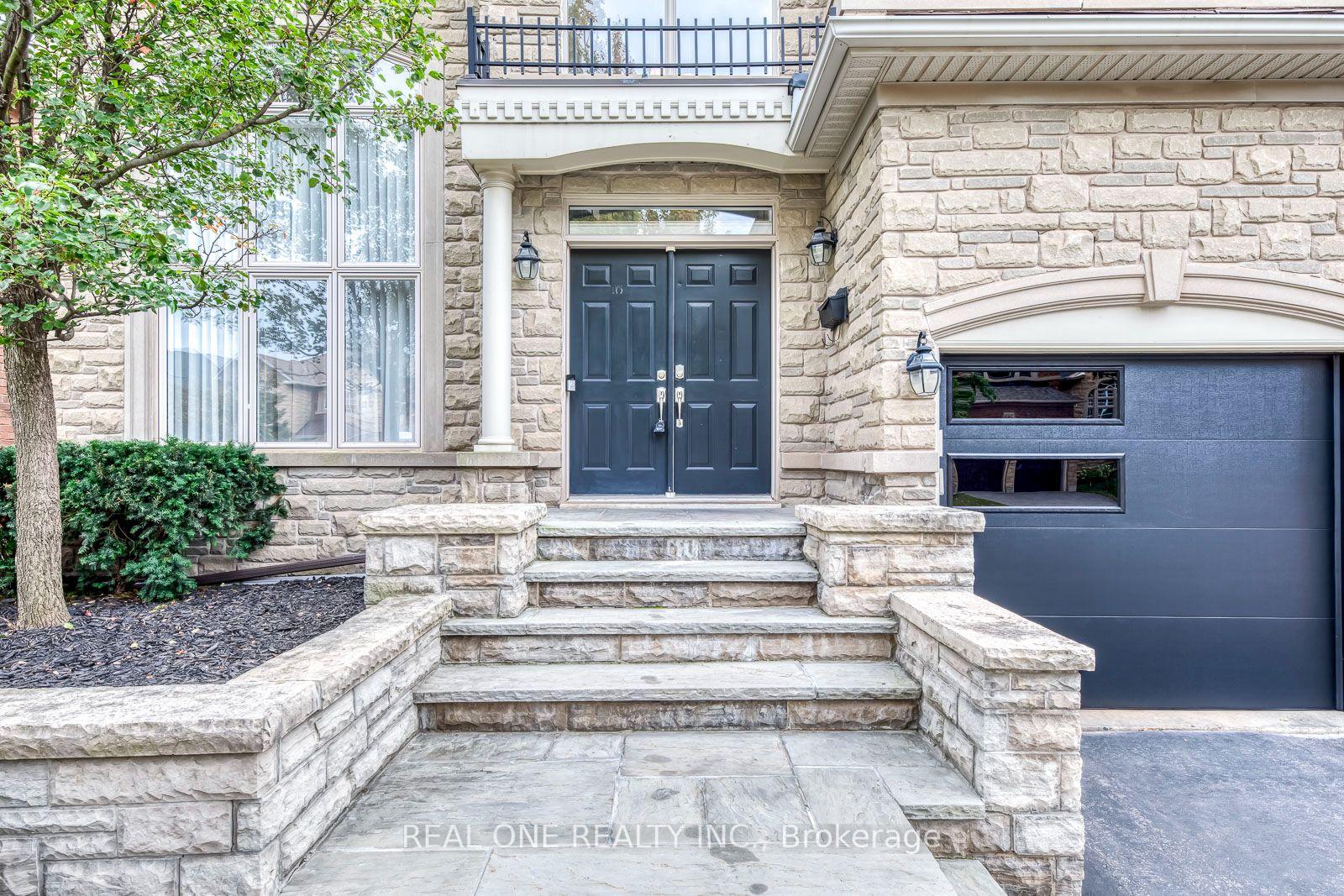Photo 3 of 2456 Bon Echo Drive, Oakville, Joshua Creek — HOMEH