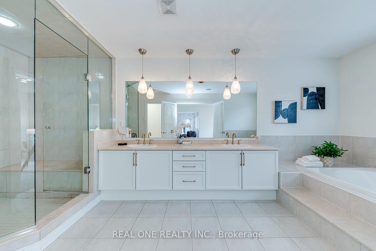 Photo 30 of 2456 Bon Echo Drive, Oakville, Joshua Creek — HOMEH