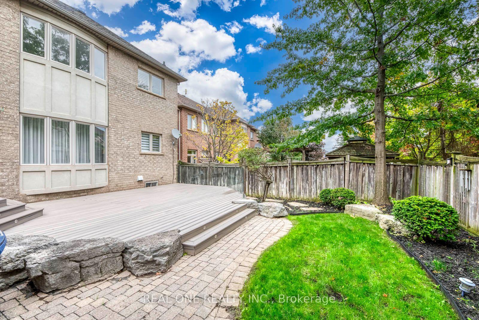 Photo 46 of 2456 Bon Echo Drive, Oakville, Joshua Creek — HOMEH