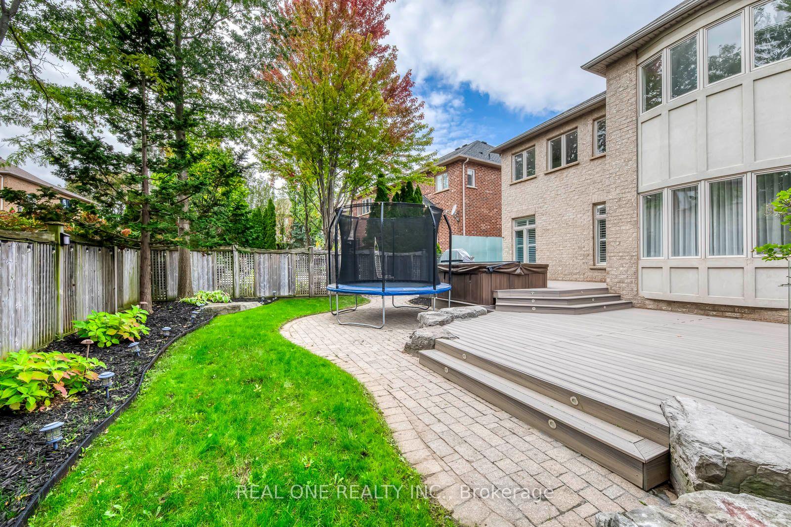 Photo 47 of 2456 Bon Echo Drive, Oakville, Joshua Creek — HOMEH