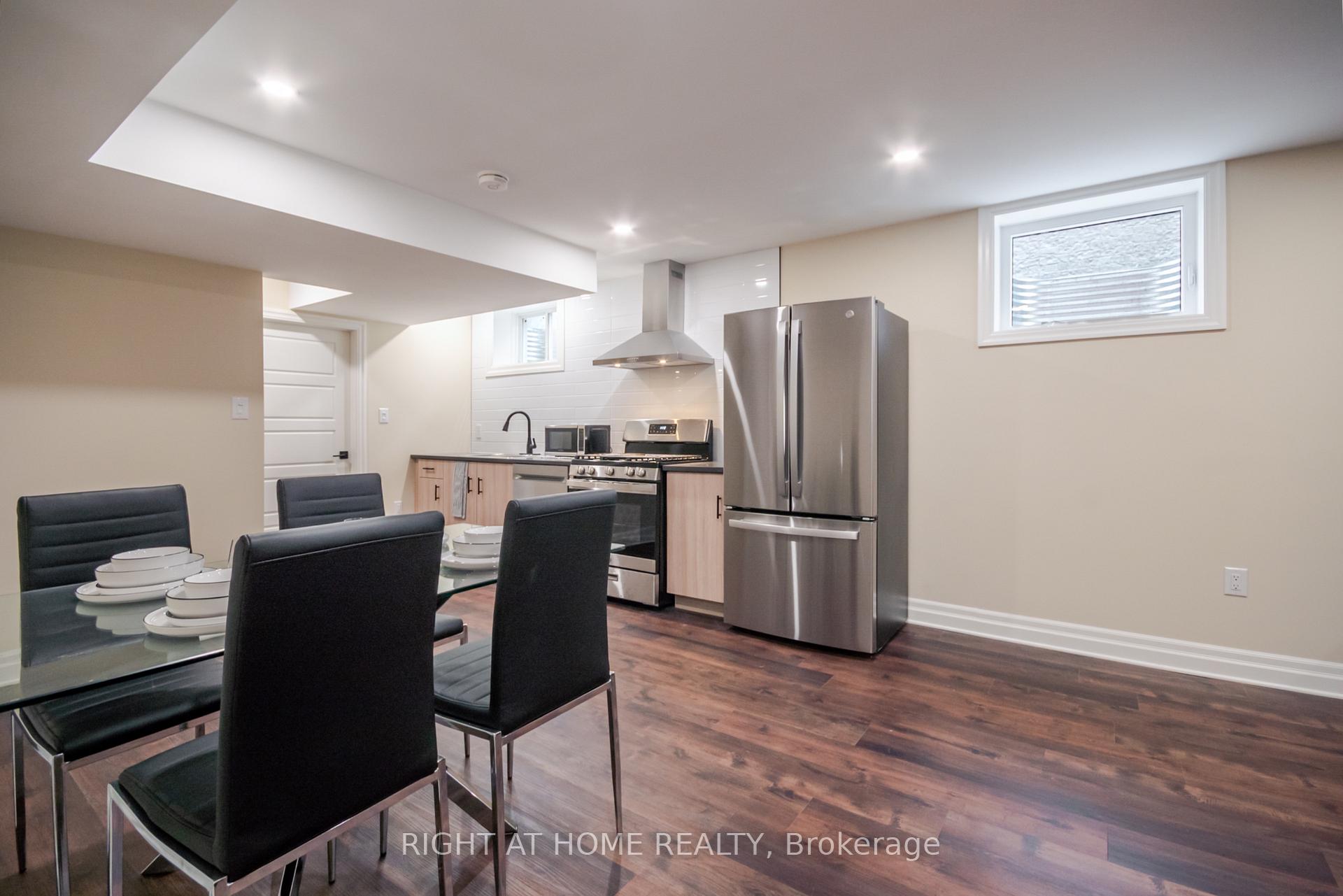 Photo 6 of 1253 Howlett Circle, London, North C — HOMEH
