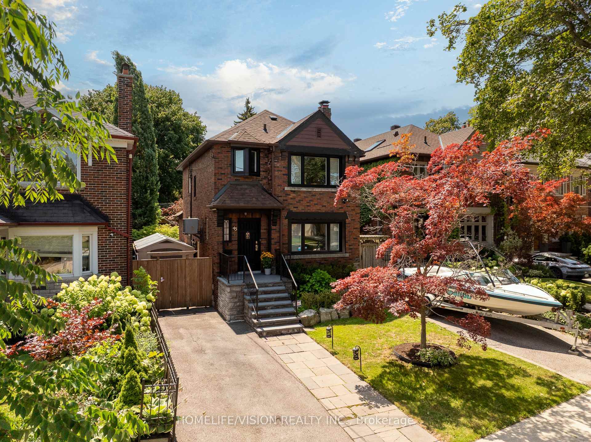 Photo 4 of 45 Mcrae Drive, Toronto, Leaside — HOMEH